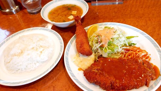 トンカツ+エビフライ定食