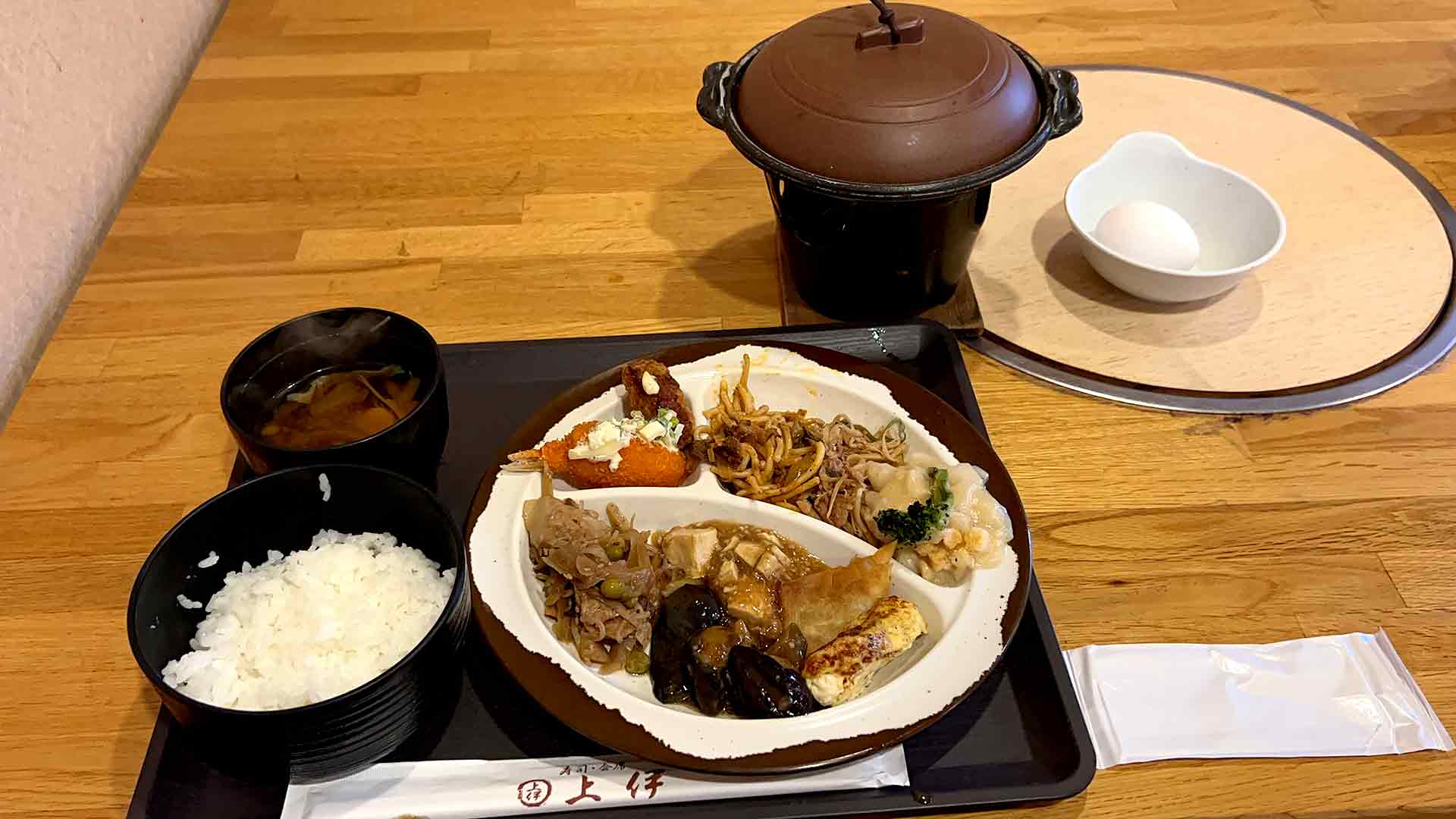 【神戸グルメ】女将さんが気前良すぎる！820円食べ放題バイキングのお店に密着！