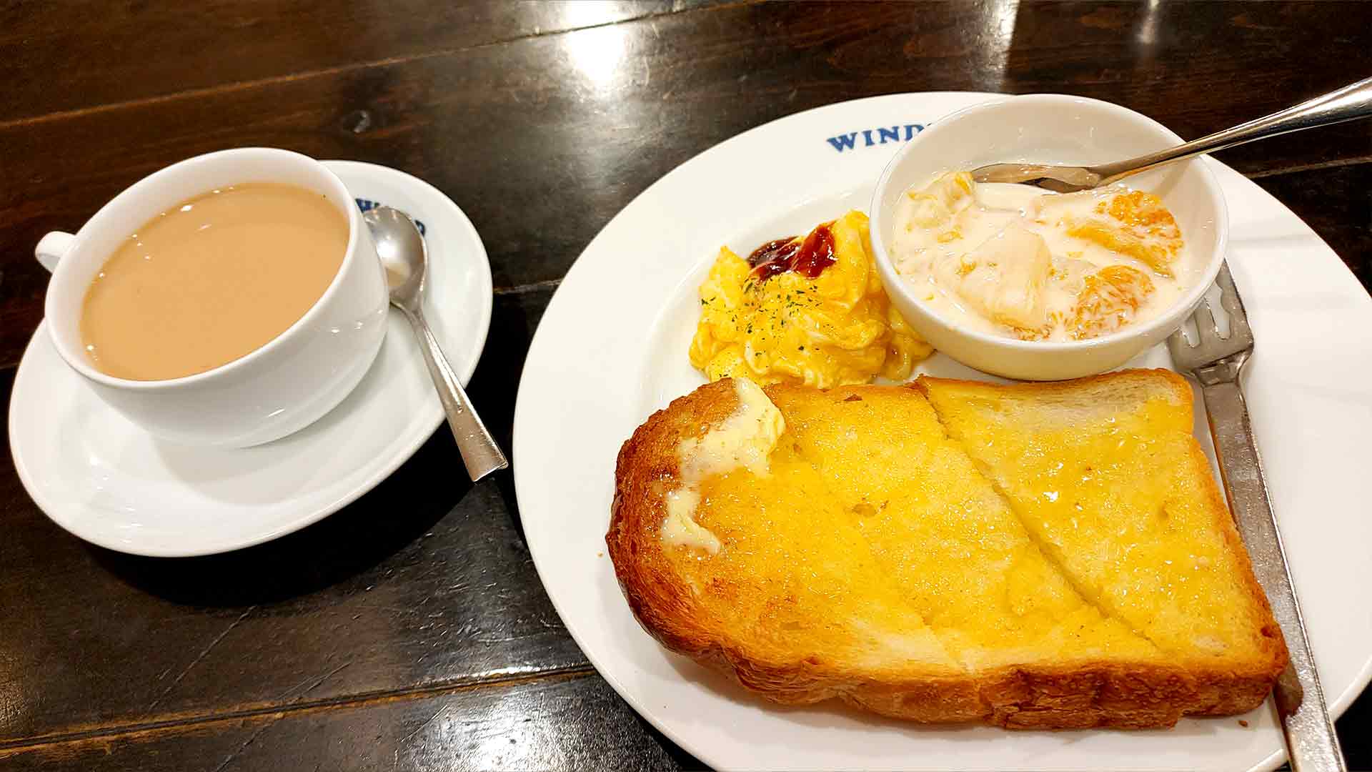 【神戸グルメ】元町にあるマリンテイストの喫茶店