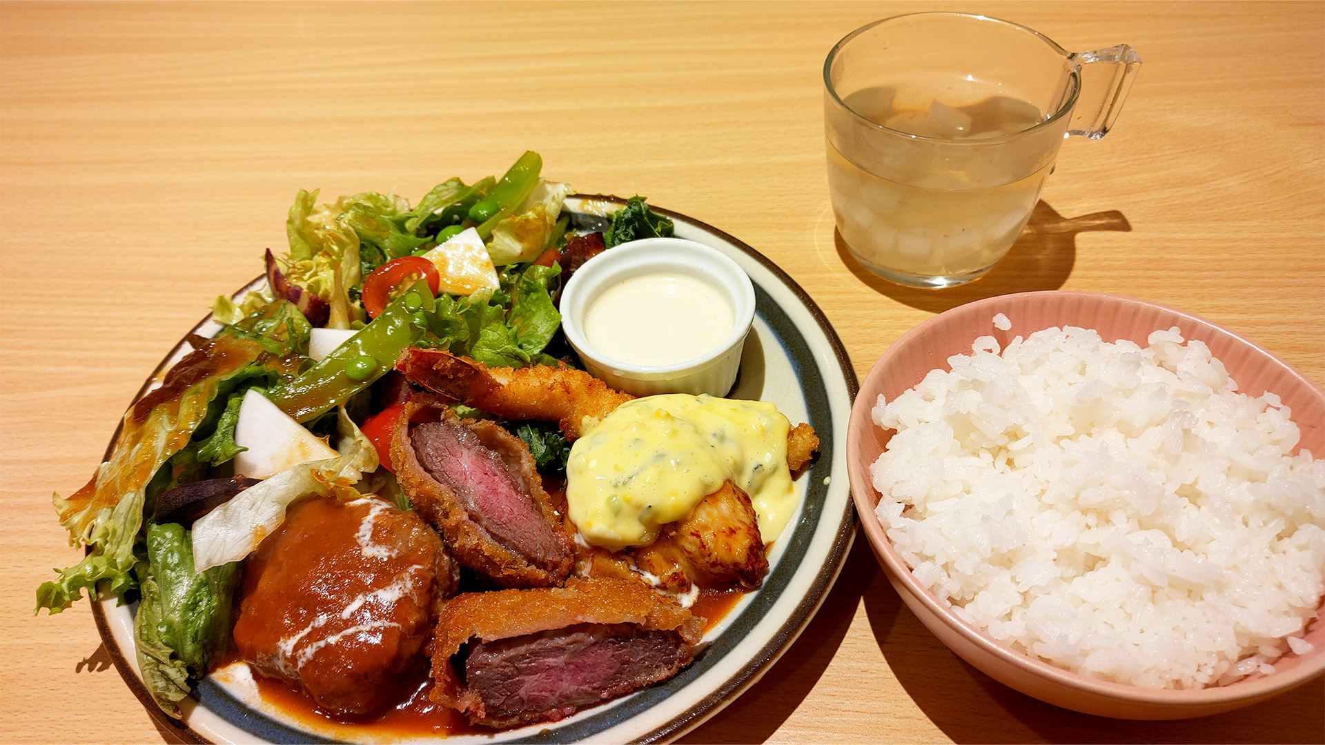 【神戸グルメ】三宮にある美味しい洋食屋さん