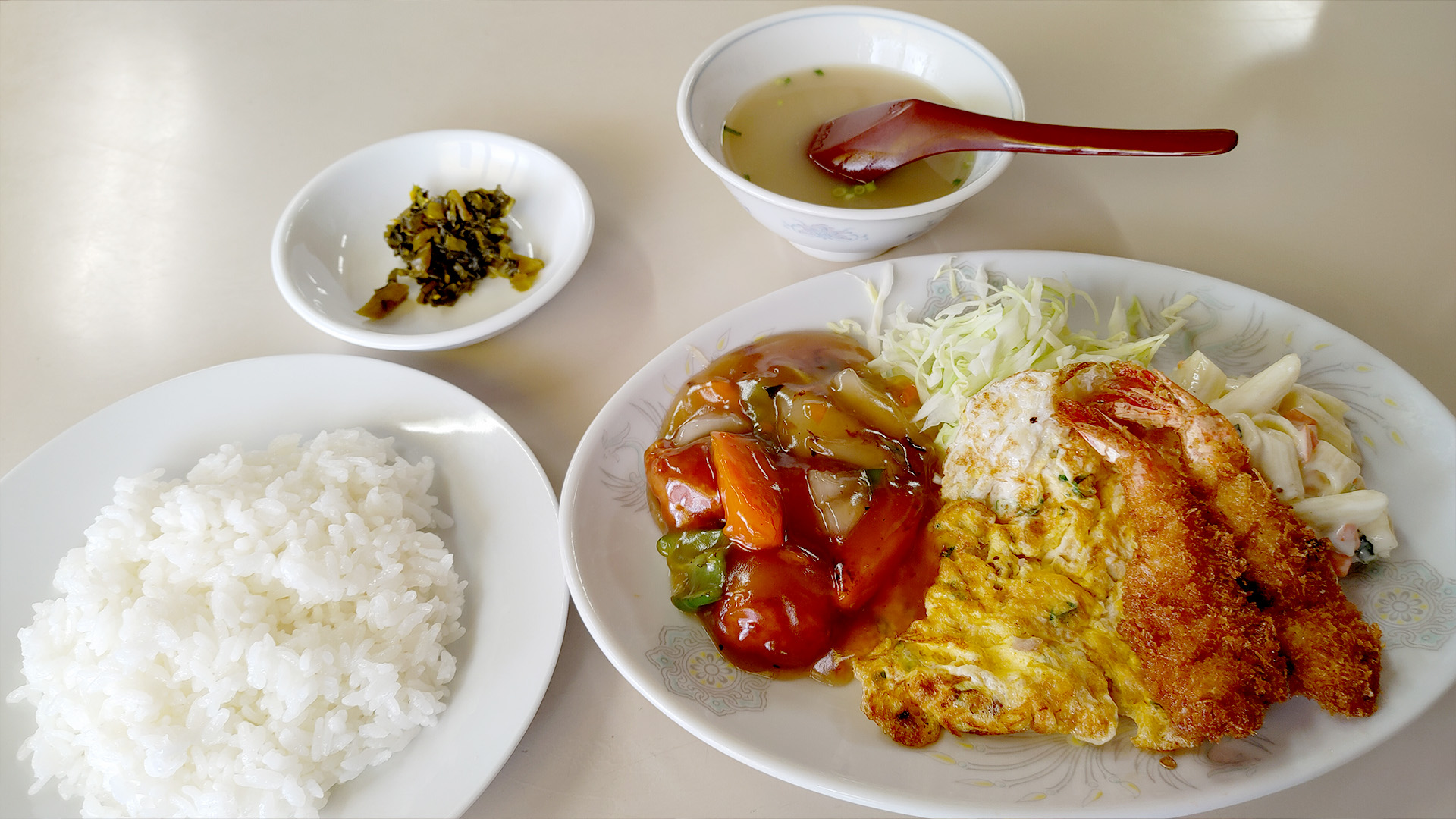 【神戸グルメ】長田区にある昭和感漂う昔ながらの中華料理のお店