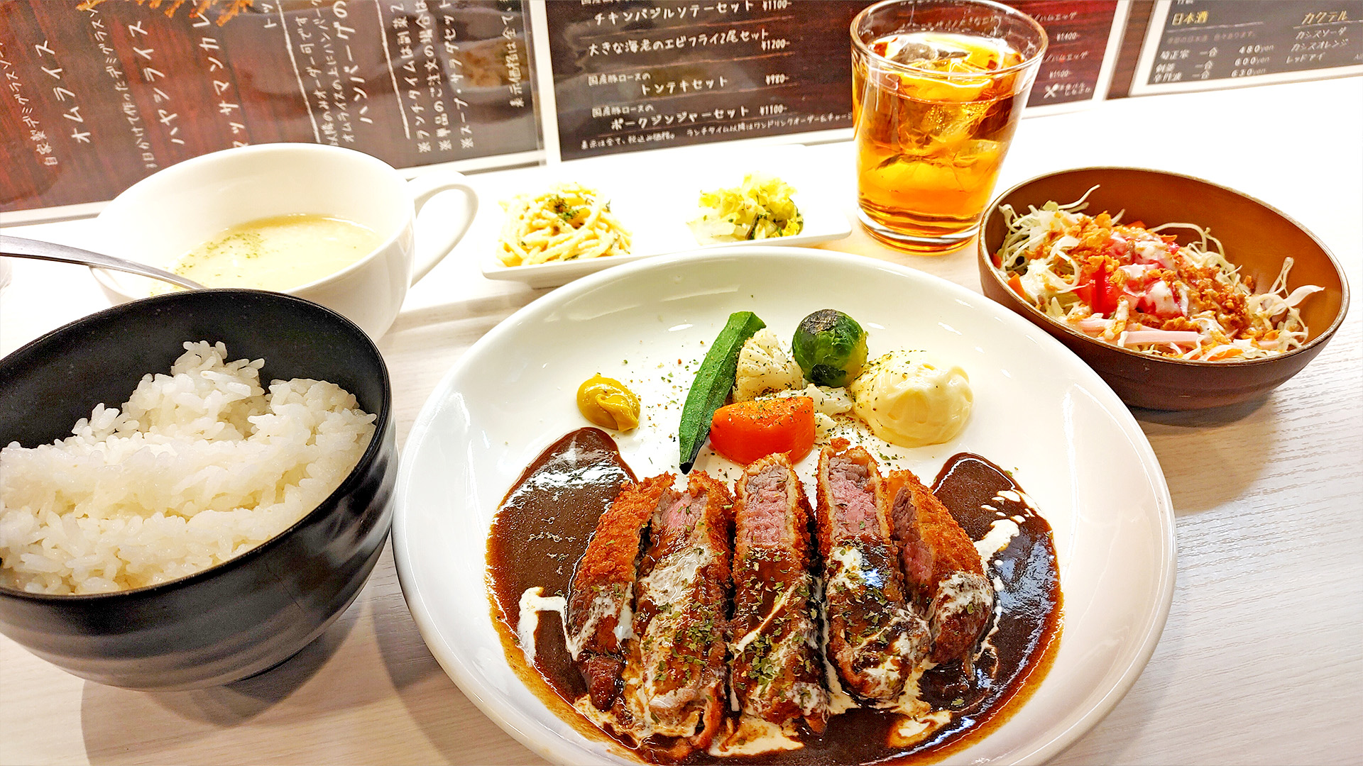 【神戸グルメ】美味しい洋食ランチが食べられる湊川のお店