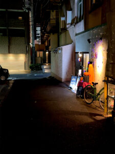 生田神社西側の路地