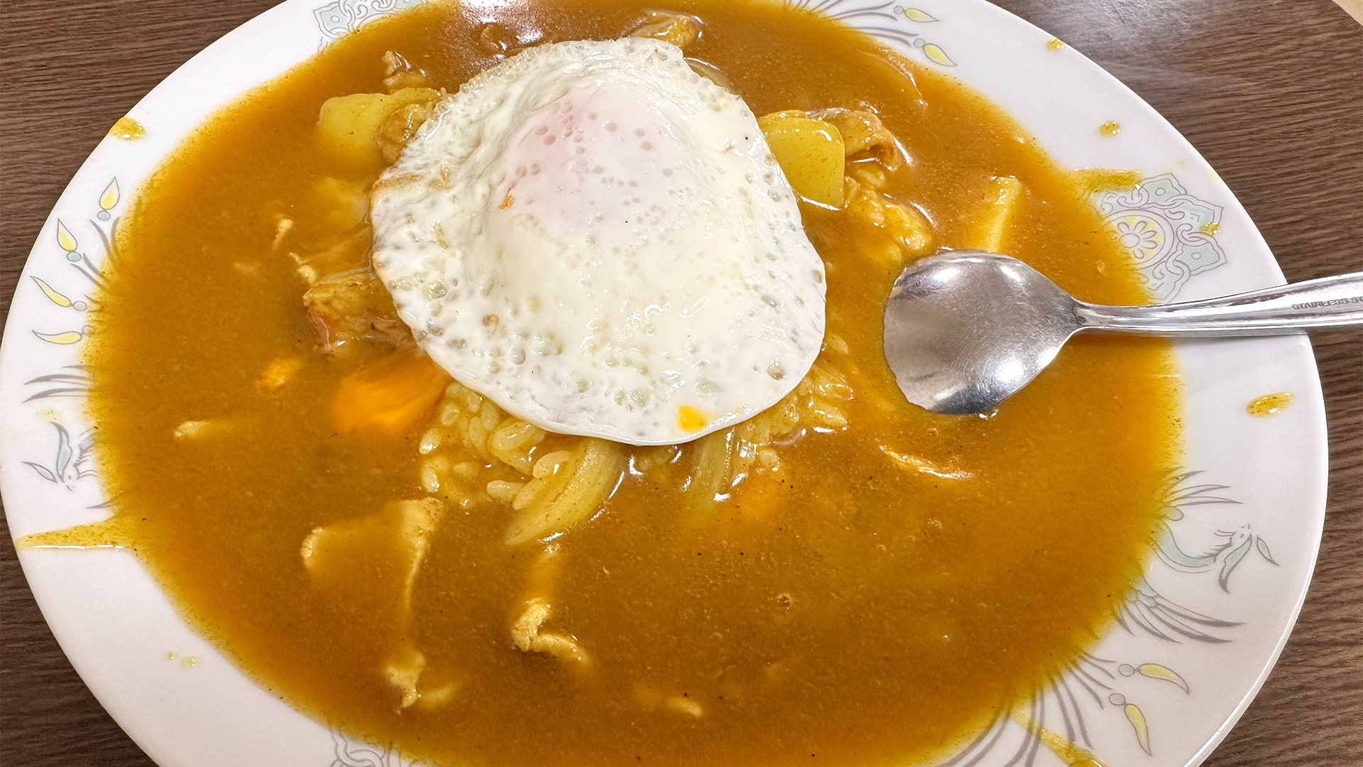 【神戸グルメ】絶品中華カレー！元町にある中華カレーが名物の中華料理屋さん