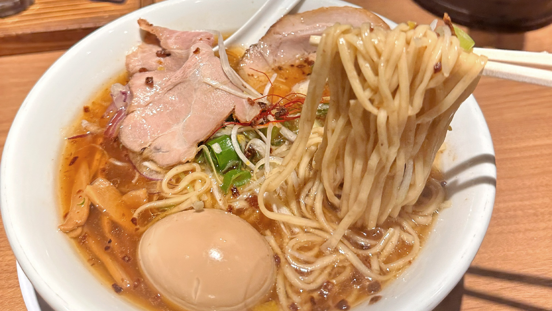 【神戸グルメ】魚介系の出汁が効いたあっさりスープのラーメン！板宿にある昆布水つけ麺が人気のラーメン屋さん