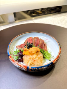 神戸ハンター坂 肉料理 鉄板 祷り 神戸牛たたきウニ