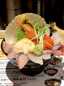 どんぶり次郎 生田新道店 海鮮丼