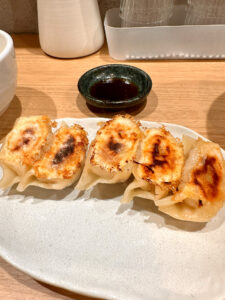 鶏をくらわば骨まで愛して 焼き餃子