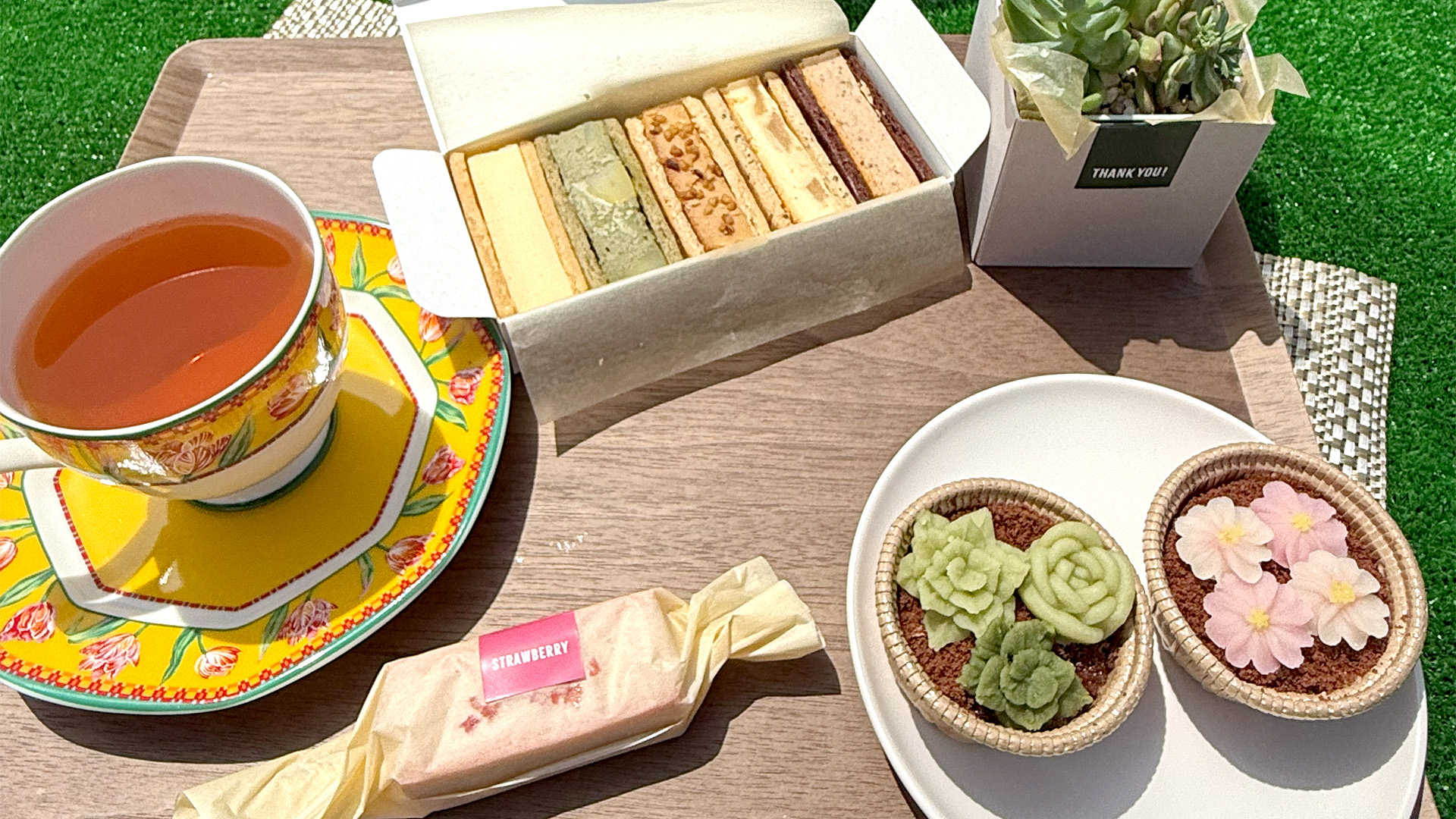 【植物がモチーフのケーキ】西区の玉津ICのすぐ近くにあるケーキ屋さん 多肉植物をモチーフにしたケーキ！
