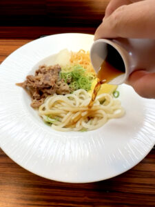 うどんつる太 昆布水肉おろしぶっかけ2