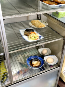 はやしや食堂 店内3